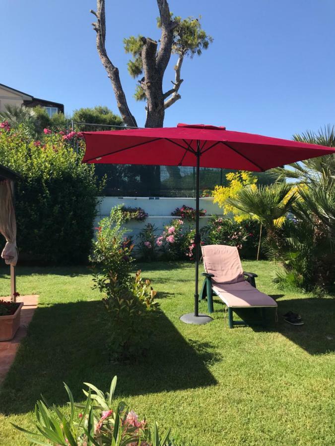Casa "La Conchiglia" Bed & Breakfast Civitanova Marche Bagian luar foto